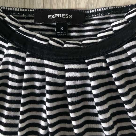Express Striped Halter Tank Top Blouse - Picture 8 of 16